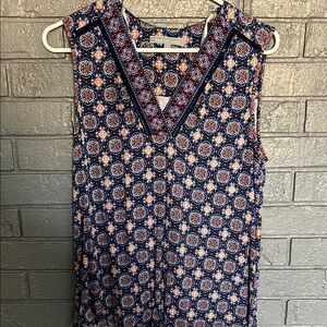 Daniel Rainn Sleeveless Blouse